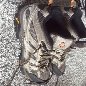 Merrell Brown and Tan Boots Durable Outdoor Footwear